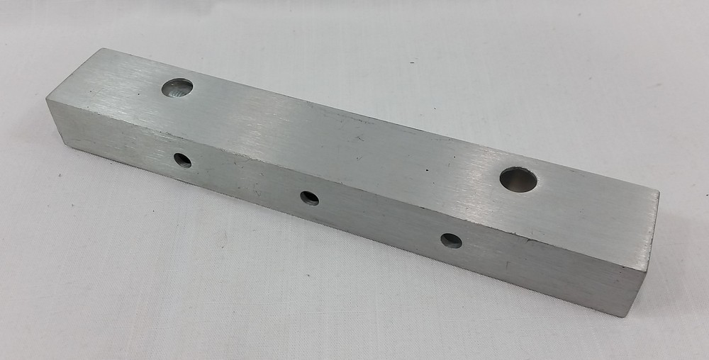 Securitron UHB-CL Universal Header Bracket 1" x 1.5" x 10" No Instructions NOS