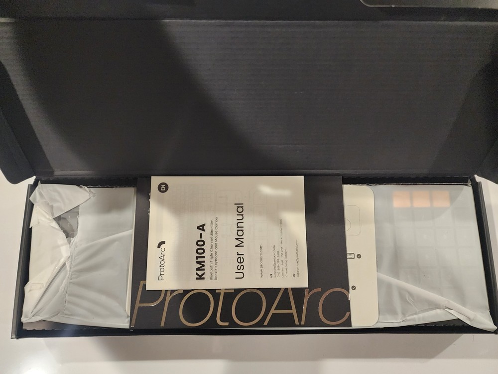 ProtoArc Backlit Bluetooth Keyboard and Mouse for Mac, KM100-A *NEW* SEE PICS