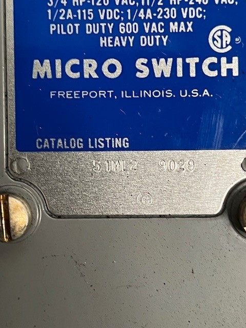 MICROSWITCH HONEYWELL 51ML2 PRECISION LIMIT SWITCH NEW