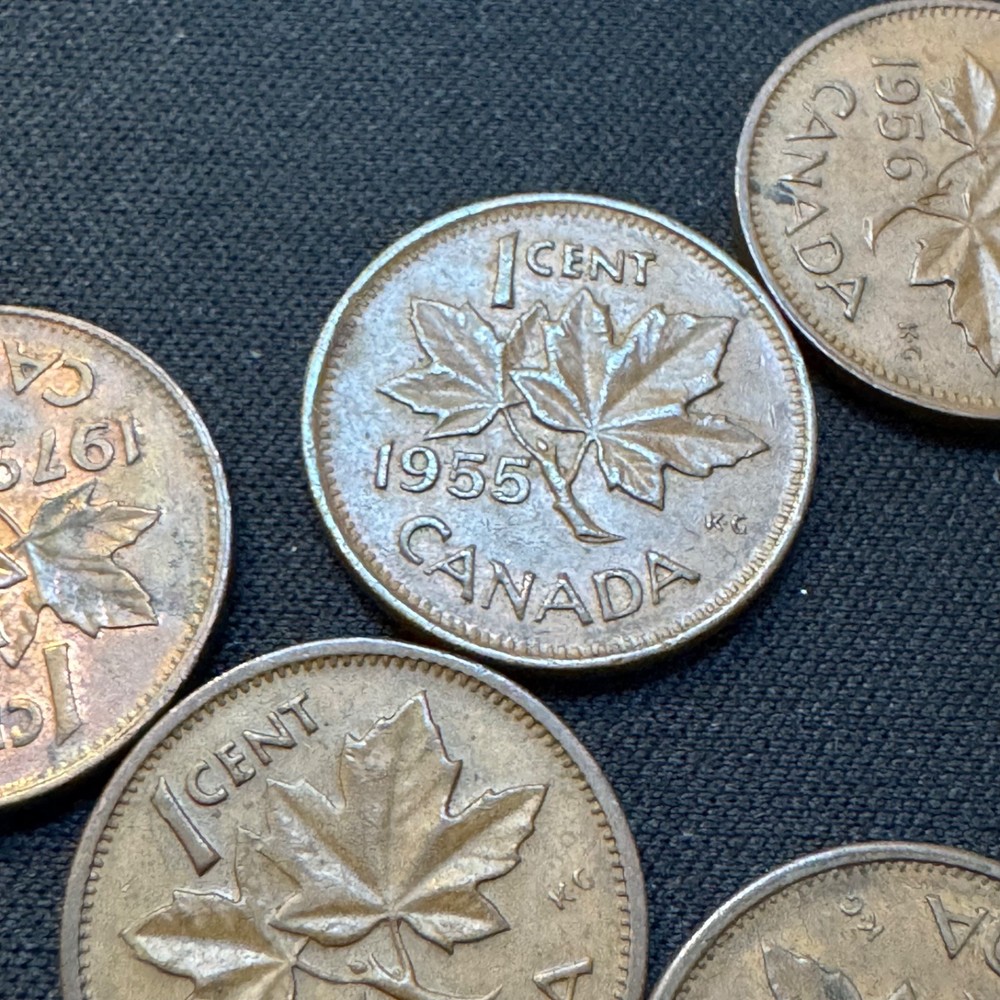 Bundle of 14 Canada 1 Cent coins. Mostly 1950's
