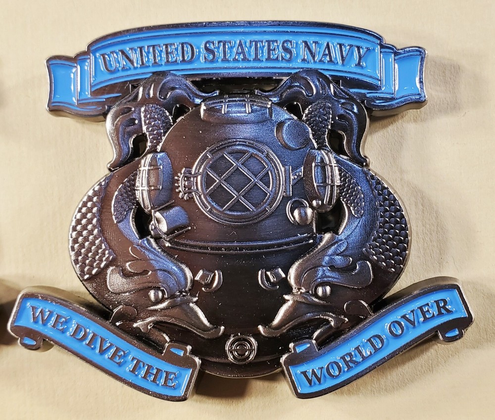 US NAVY FIRST CLASS DIVER 2" COMMEMORATIVE CHALLENGE COIN 127