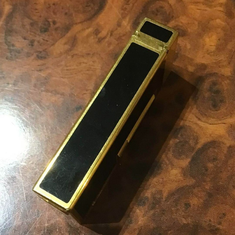 Working Dunhill Gas Lighter Black Lacquer Gold without box
