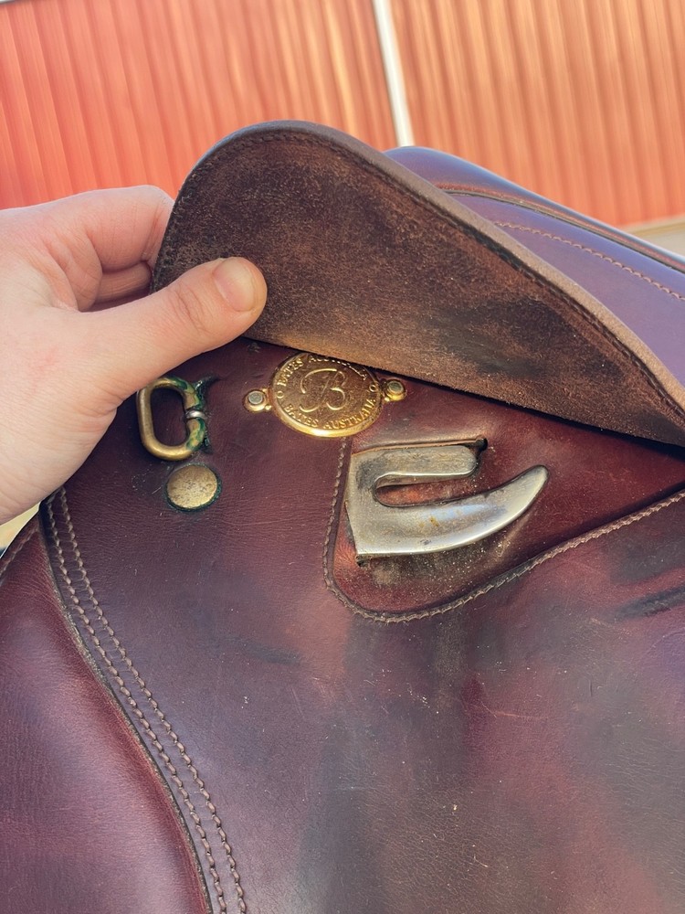 Bates Caprilli 17” AP/Jump Saddle