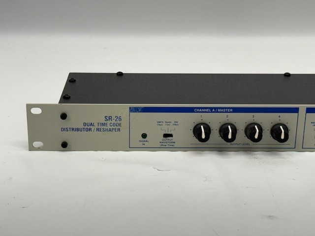 Brainstorm Electronics SR-26 Dual Time Code Distributor/Reshaper & Power Supply