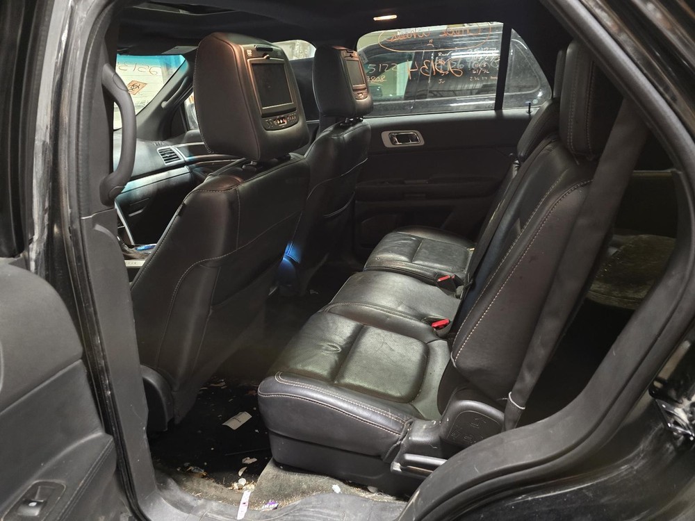 Used Infotainment Display fits: 2014 Ford Explorer Front display 8`` screen ID D