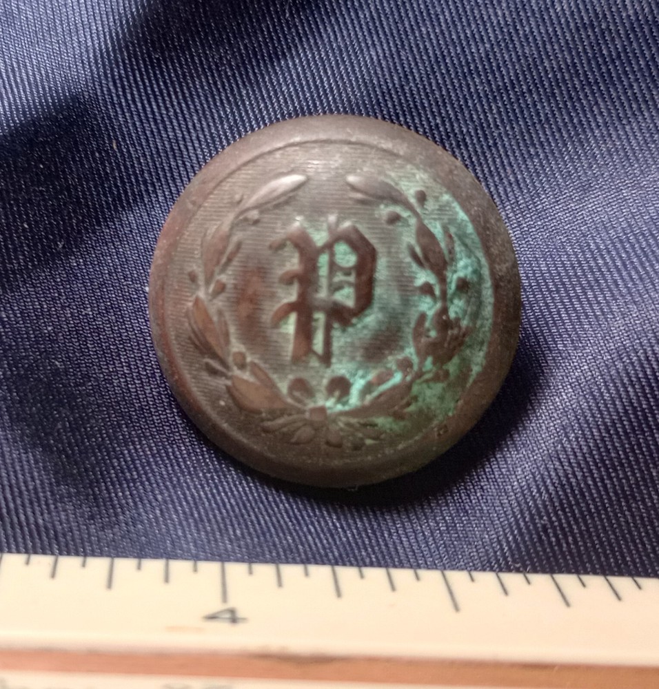 1870s Police uninform button, Pettibone backmark