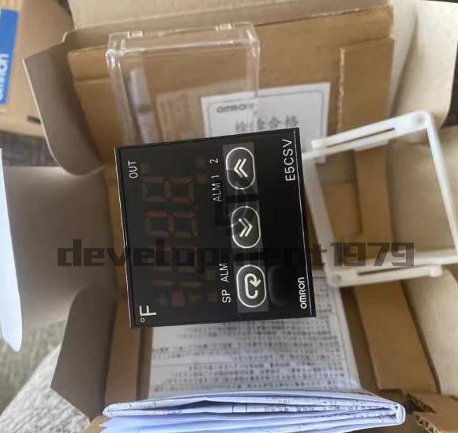 One Omron E5CSV-Q1G-F Temperature controller new
