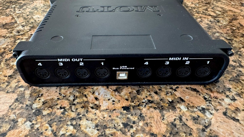 MOTU micro lite 5x5 USB Bus-Powered MIDI Interface MicroLite