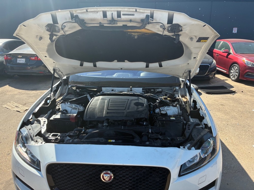 oem 2018 jaguar f pace car trunk