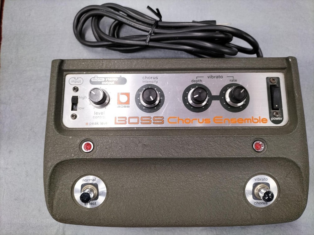 BOSS CE-1 Chorus Ensemble Effect Pedal Tested Operation Confirmed With Box