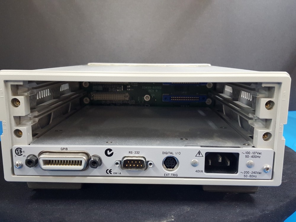 Agilent 3499B: Switch / Control System Main Frame (0915)