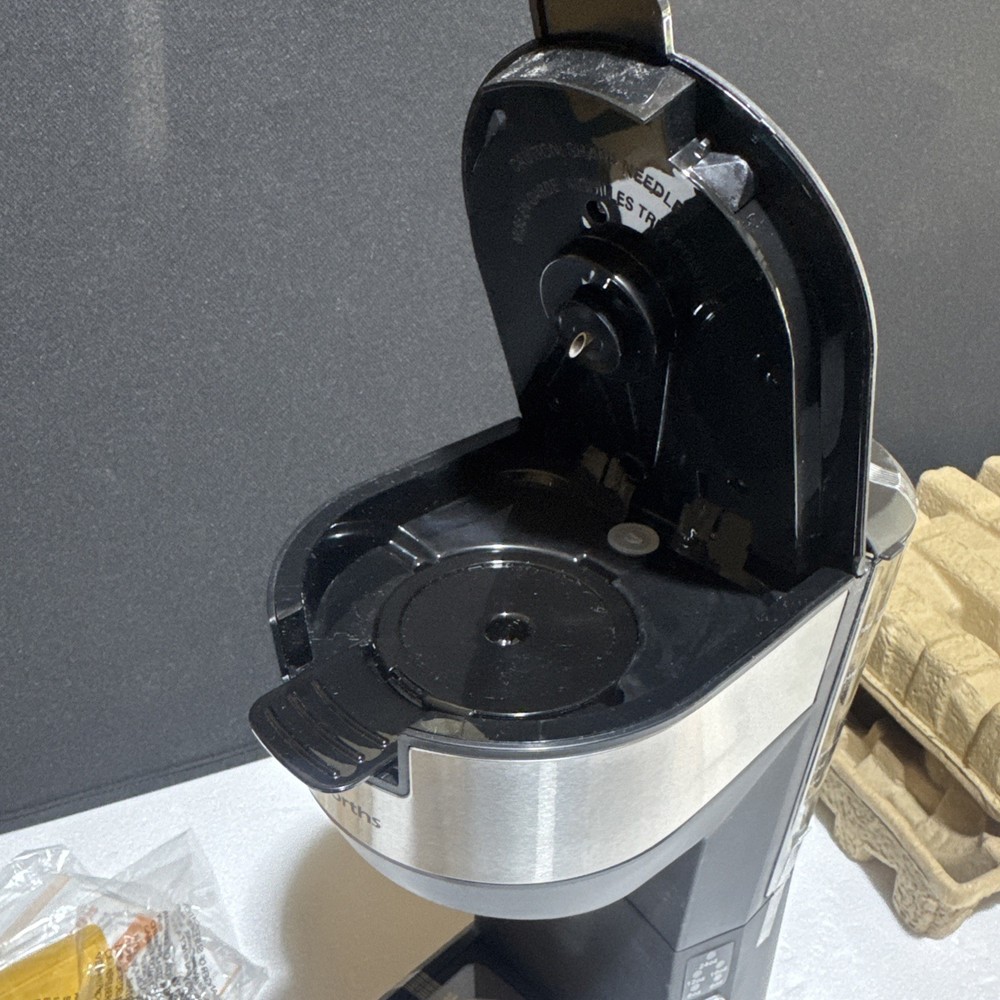 Famiworths Single Serve Iced/Hot Coffee Machine