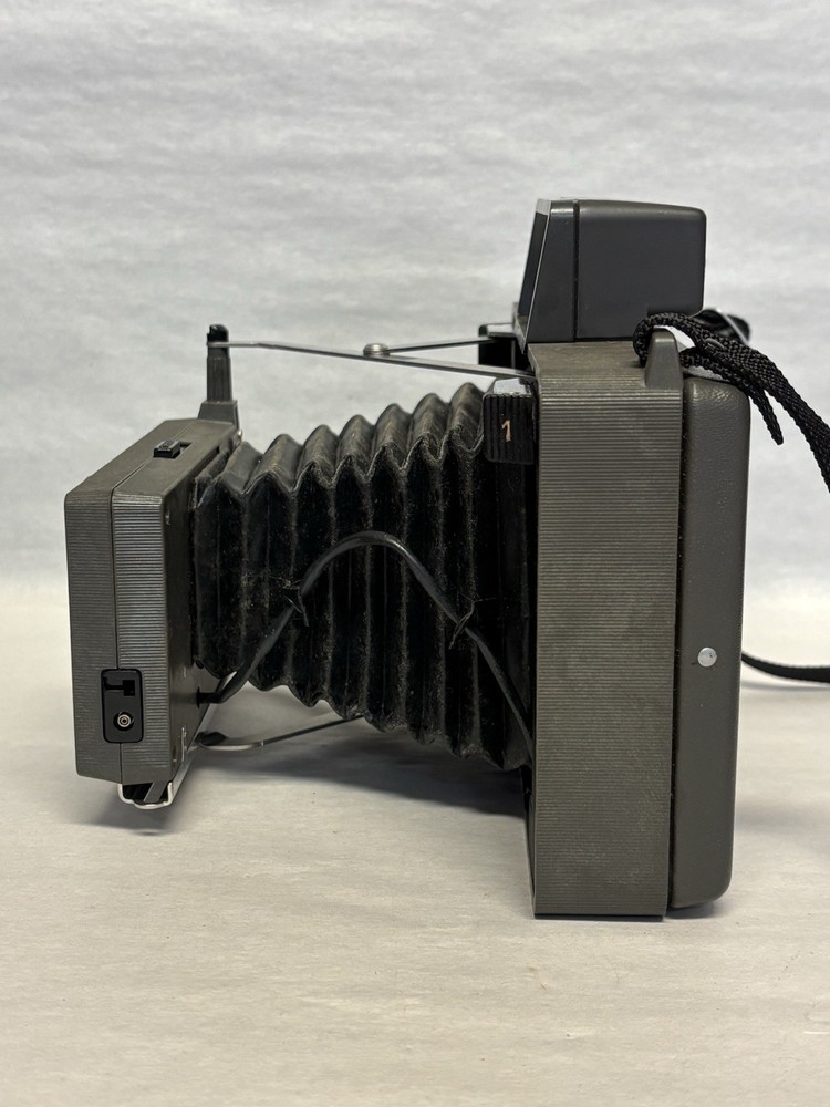 Vintage Polaroid Countdown M60 Automatic Land Camera Vintage #5565