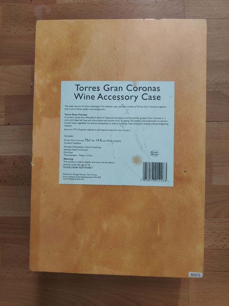 Torres Gran Coronas Wine Accessory case