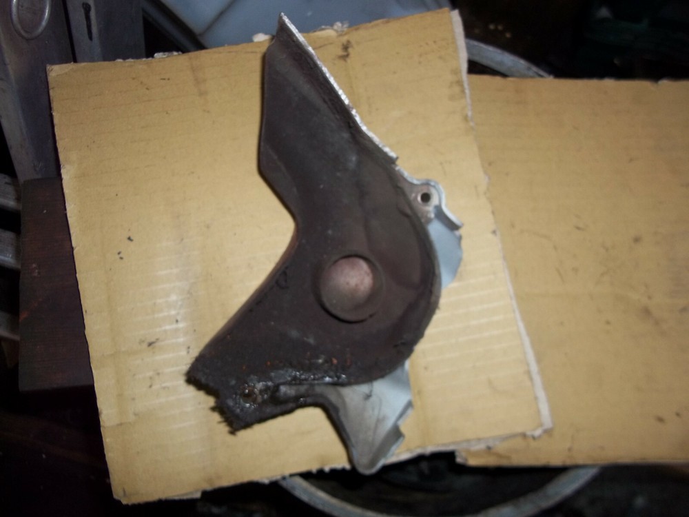 Honda CBF 125 Front sprocket cover 2009