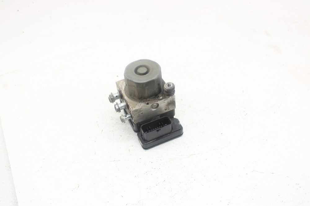 2014-2016 Harley Davidson Electra Glide ABS Pump Unit Module 41100013