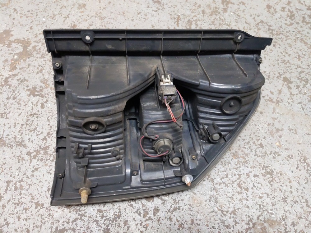MITSUBISHI SHOGUN MK3 LEFT REAR LIGHT TAILLIGHT #3