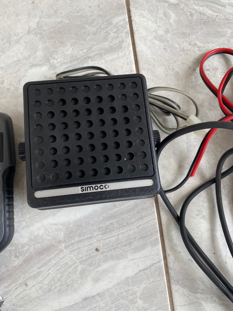 Simoco XD SDM600 AC VHF DMR Radio With SDM622 Controller