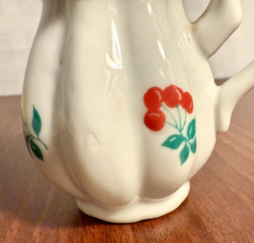 Ceramic Fruits Design Creamer