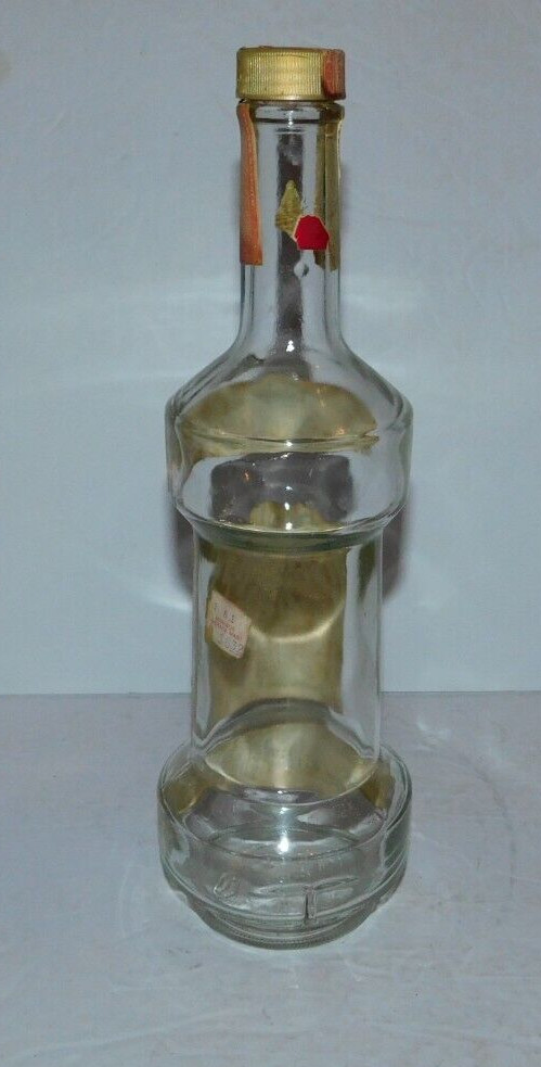 NEAT VINTAGE EMPTY GARNIER KIRSCH LIQUEUR BOTTLE 4/5 QUART