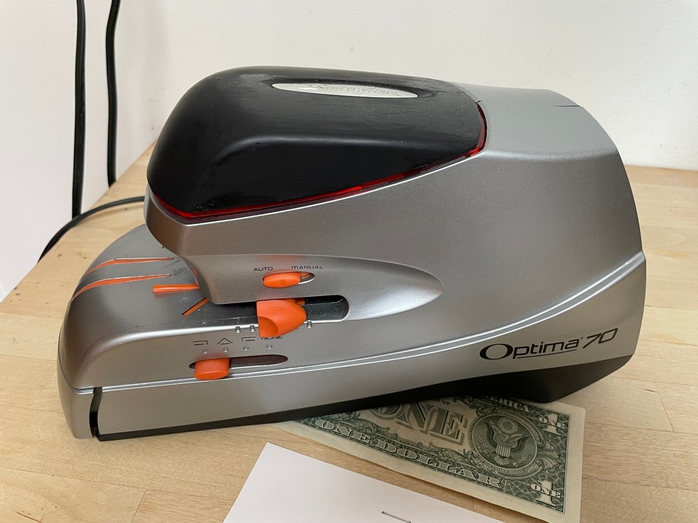 Swingline Stapler 48210 Electric Stapler
