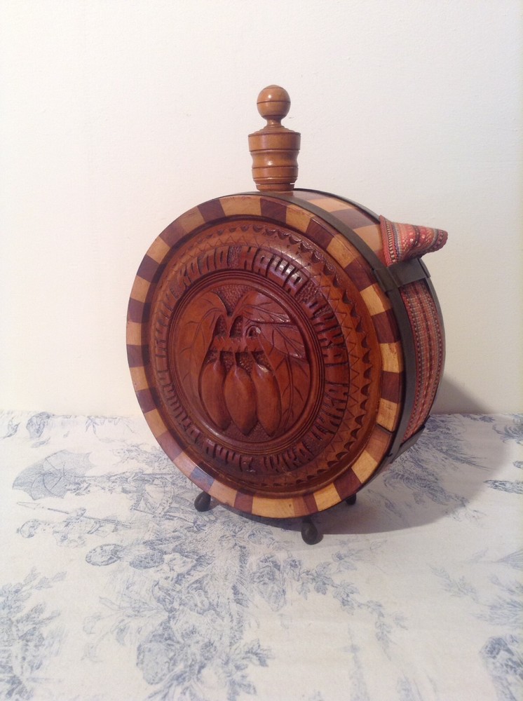 Decorative Carved Wooden Drinks Flask / Decanter (3993)