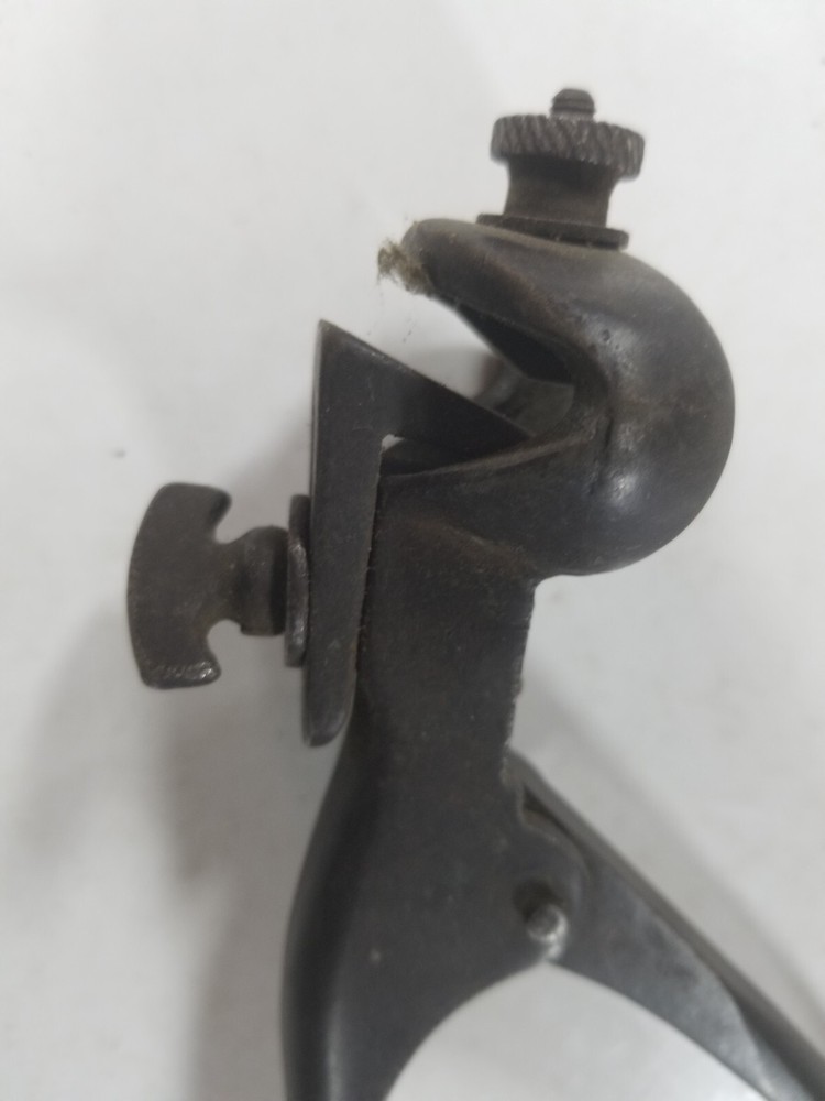 VINTAGE HAND PUNCH TOOL 6-1/2" LONG