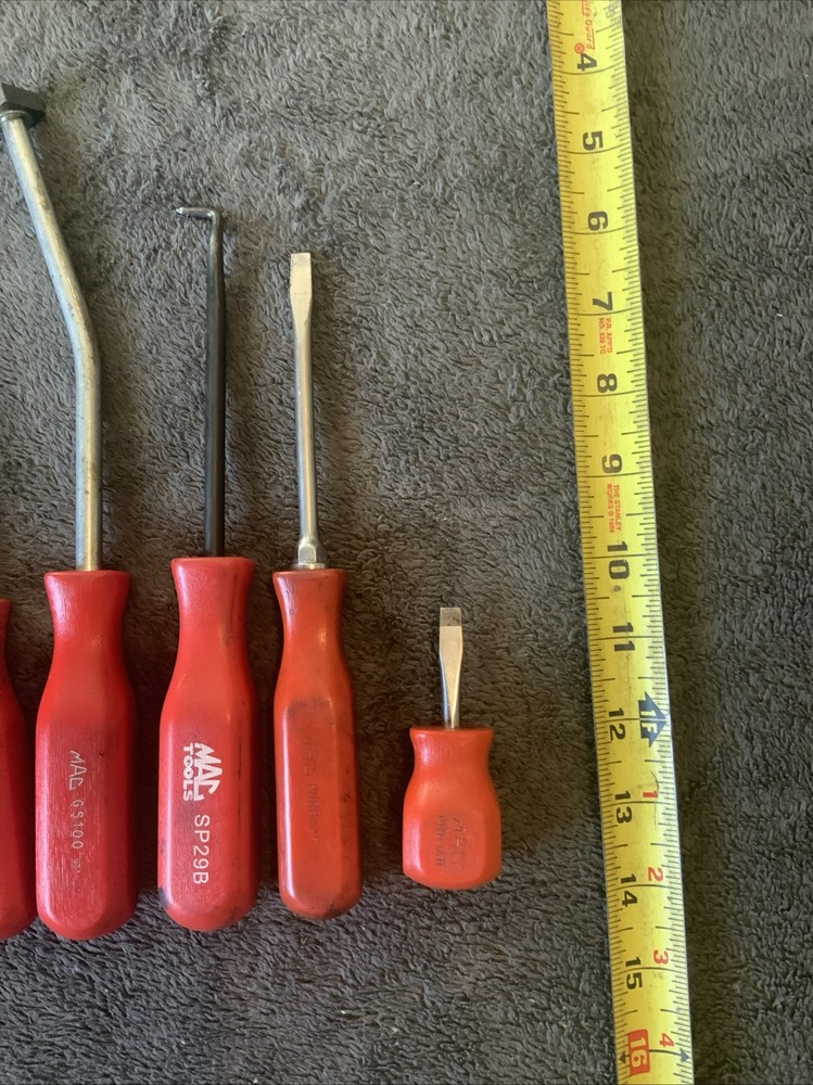 Mac Tools Mixed Lot, Screwdrivers, Pick And Magnet….see Pics…