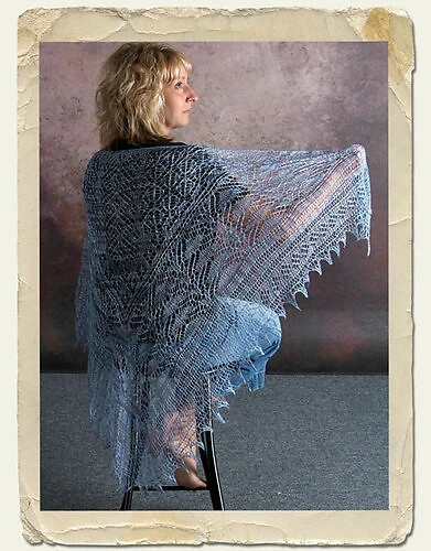 Goddess Knits "Flowing River" Shawl