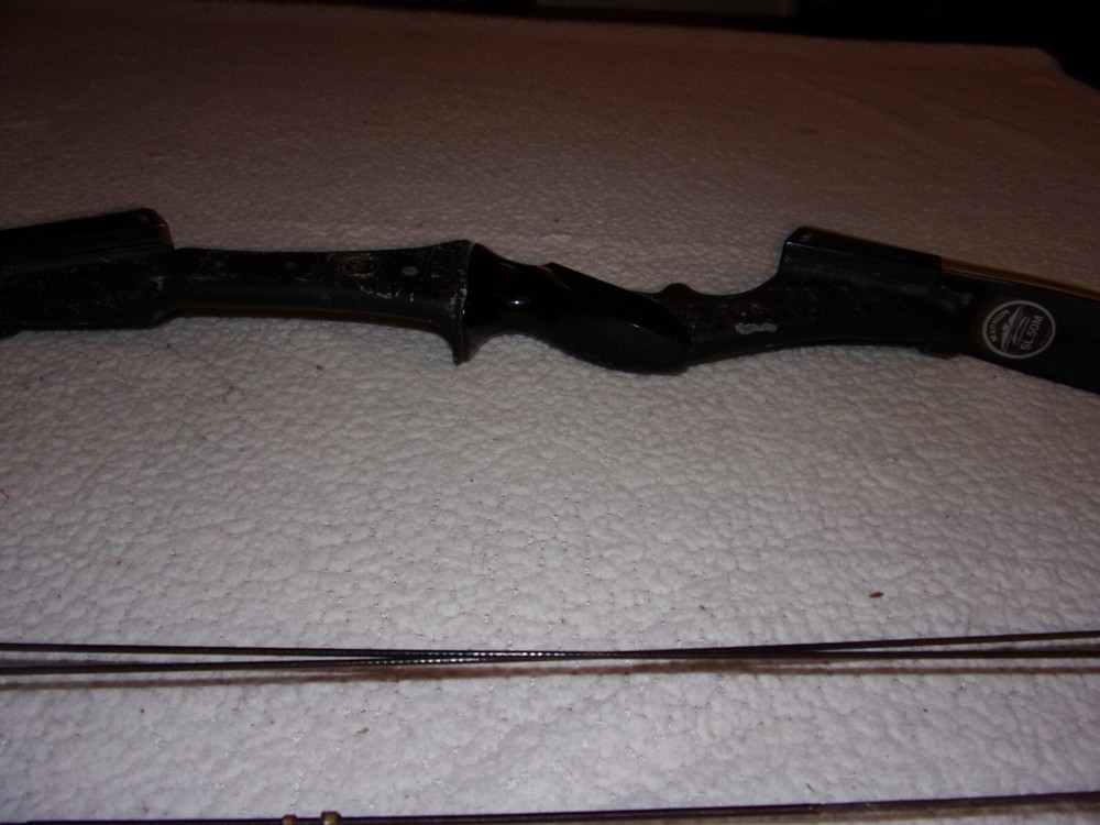 Vintage Darton Archery SL 50M Compound Bow