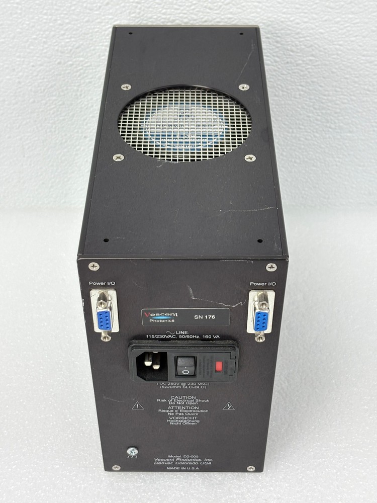 Pre Owned | Vescent Photonics D2-005 Linear Professional Grade Power Supply