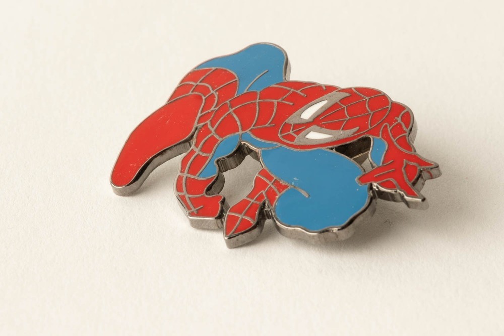 Spiderman Silver Metal & Enamel Pin Marvel Planet Studios Vtg
