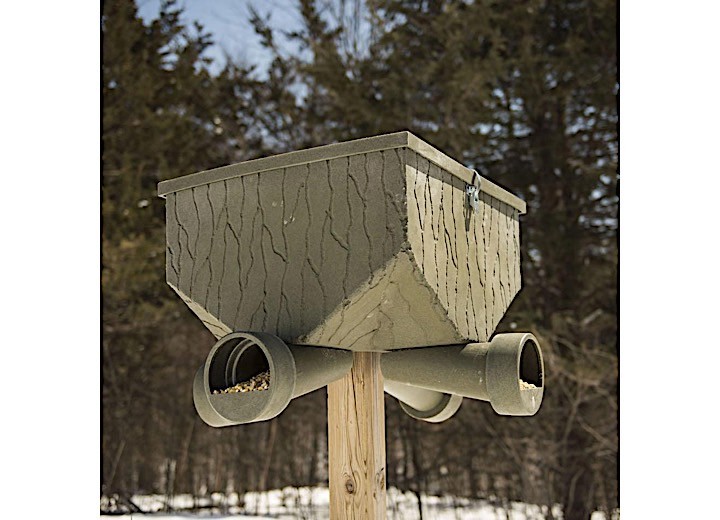 Banks Outdoors FB150 Feedbank 150 Gravity Deer Feeder - READ DESCRIPTION