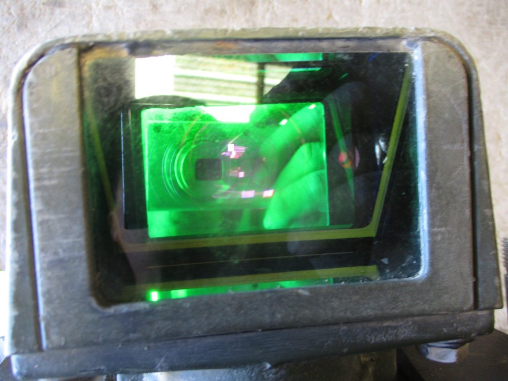 Used AN/VVS-2 Viewer, Drivers NV for Periscope Postion, Works, Internal Crack