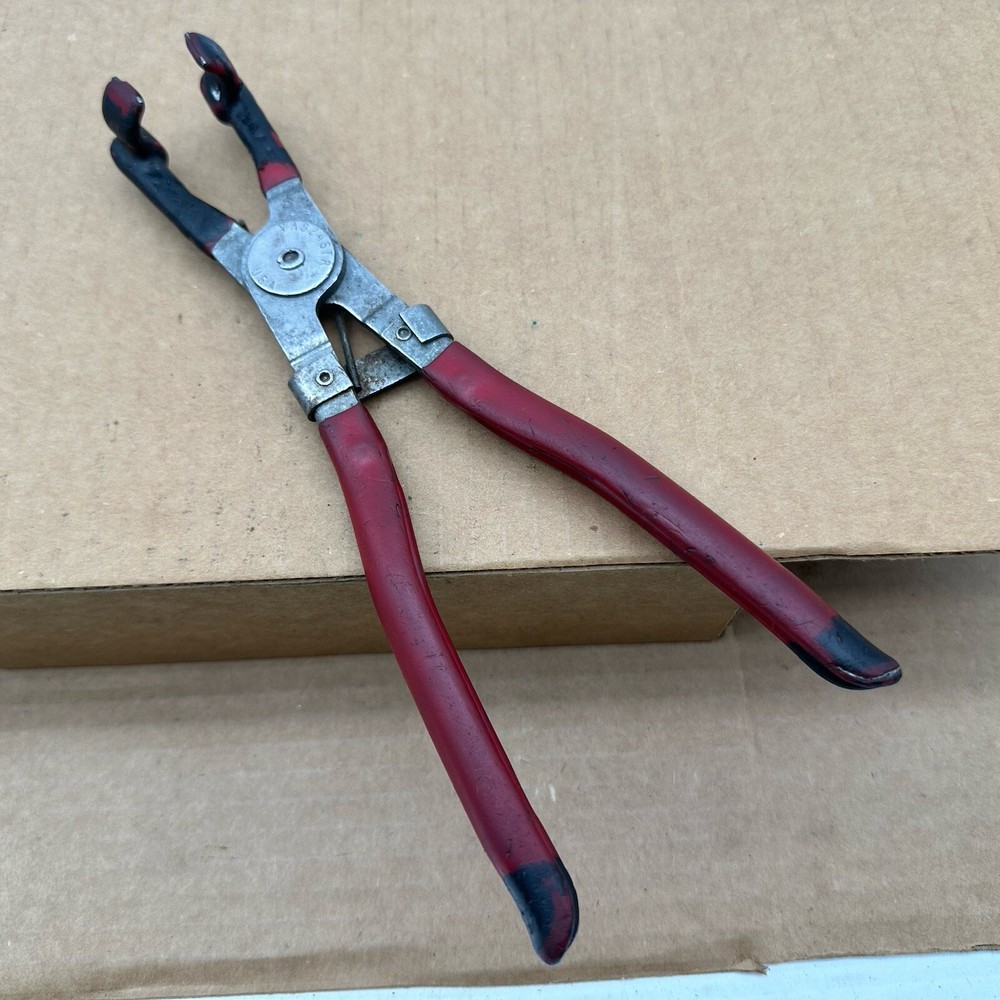 Blue Point Tools YA824 STR Spark Plug Boot Pliers USA Pre Owned