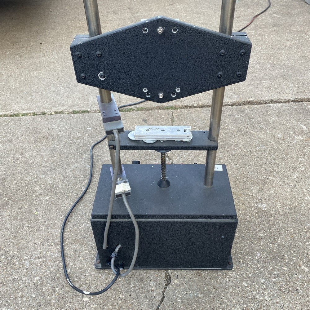 AMETEk Mansfield And Creen Division 500 TEST SYSTEM