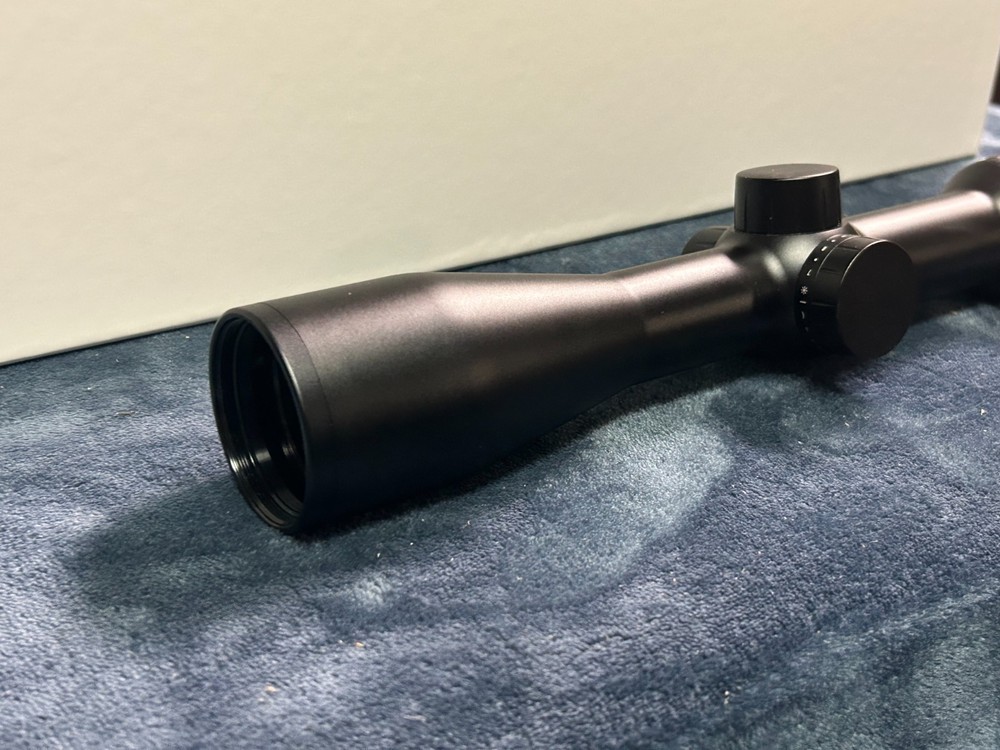 Steiner 2.5-10x42mm Predator Riflescope