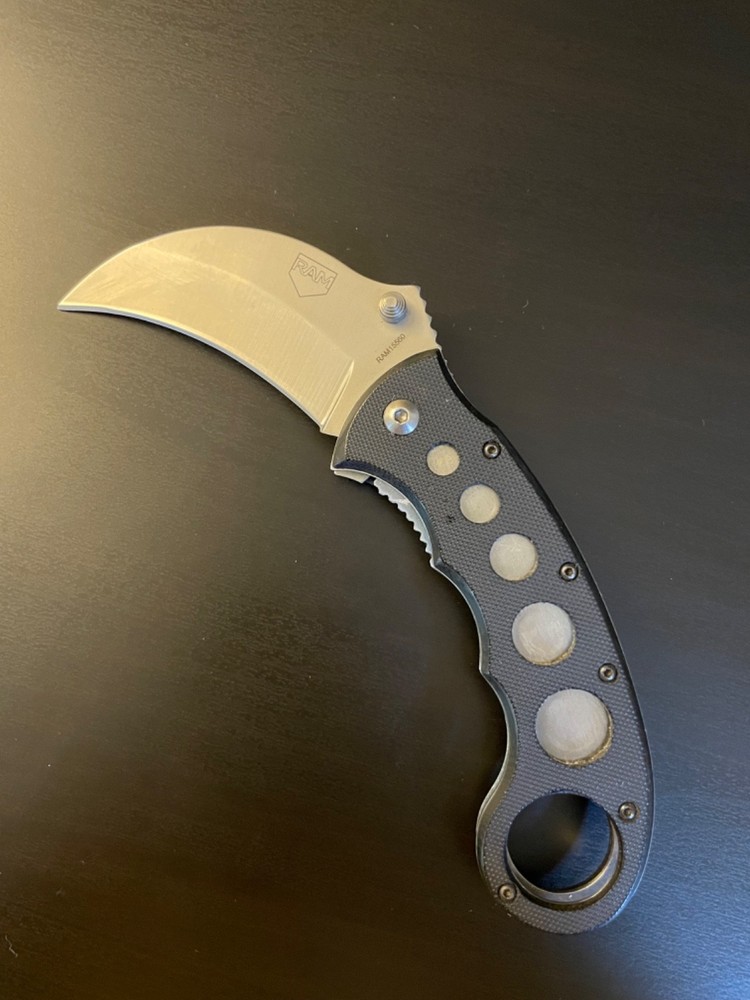 RAM Karambit knife - Black **No Box***