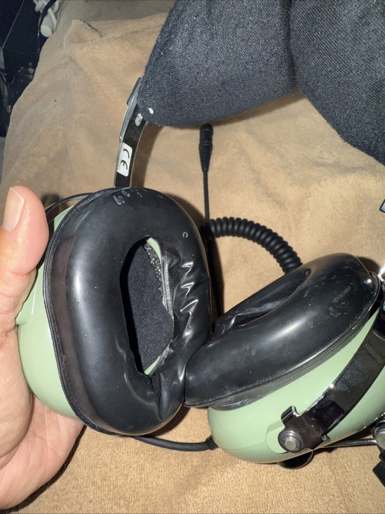 David Clark H10-76 Aviation Headset