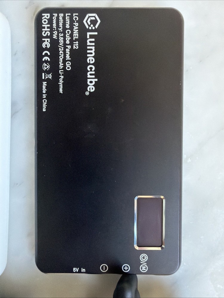 Lume Cube Panel Go Light LC-PANEL 112 9W w/ Diffuser, Tripod, Swivel Head