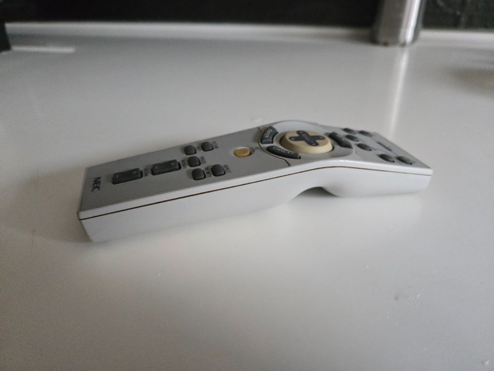 NEC Model VT460 LCD Projector remote Control RD-394E control only