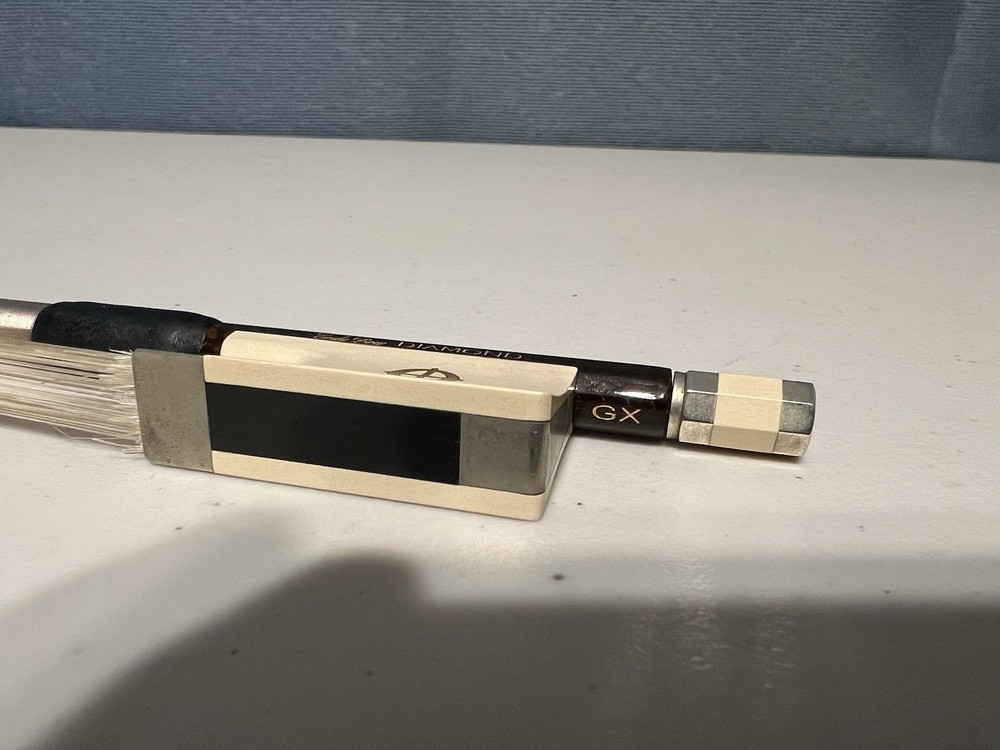 CodaBow Diamond GX Alabaster Violin Bow Needs New Hair