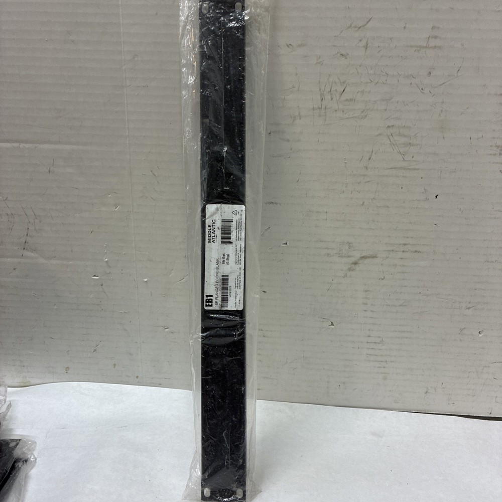 Middle Atlantic EB Series Flanged Blank Panel EB1
