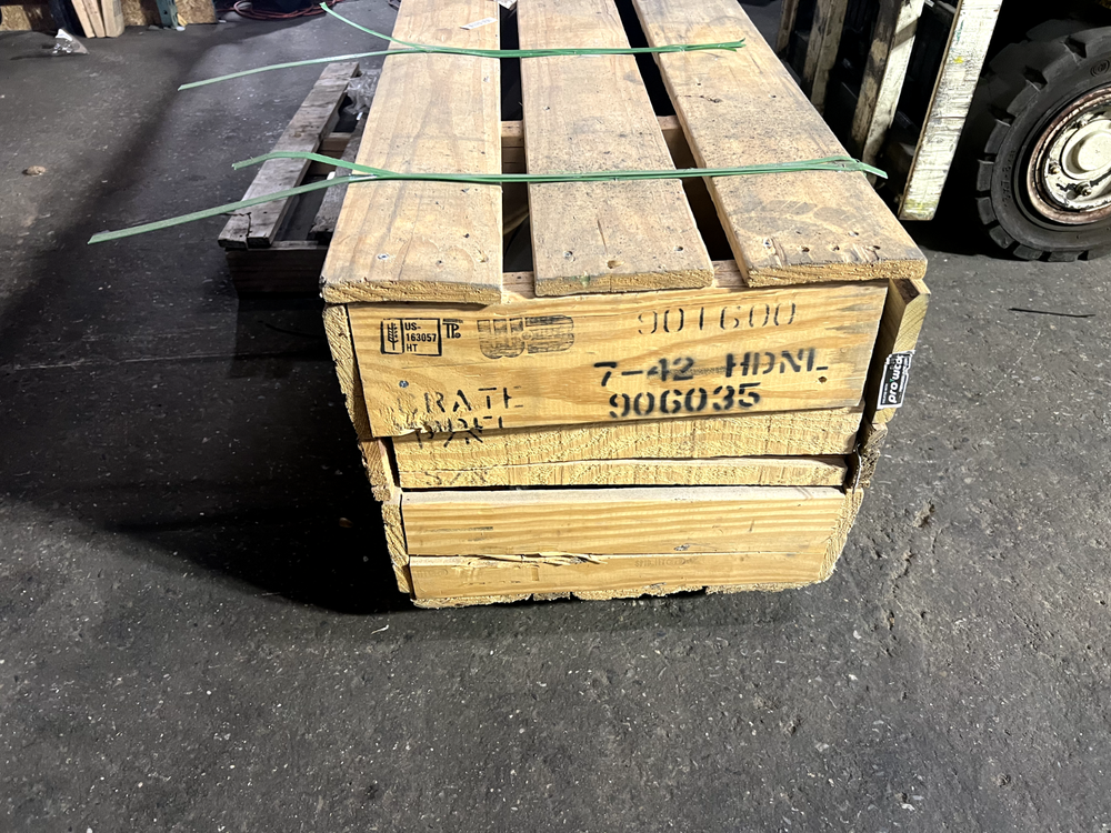40’ WillBurt mast, model 7-42 HDNL