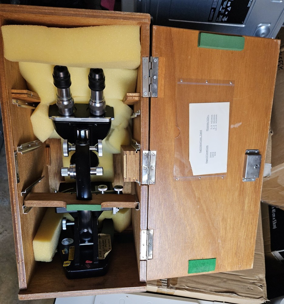 UNITRON MICROSCOPE BMLK No 53455 with protective Box