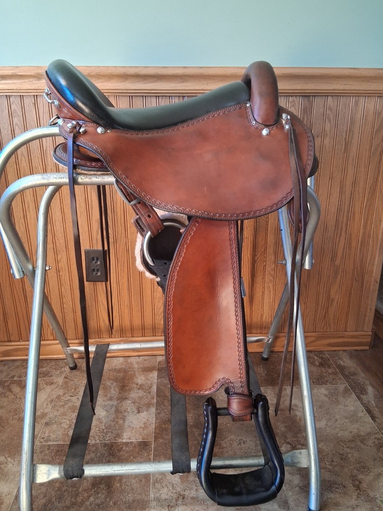 15" RL Watson Flex Panel Endurance Saddle