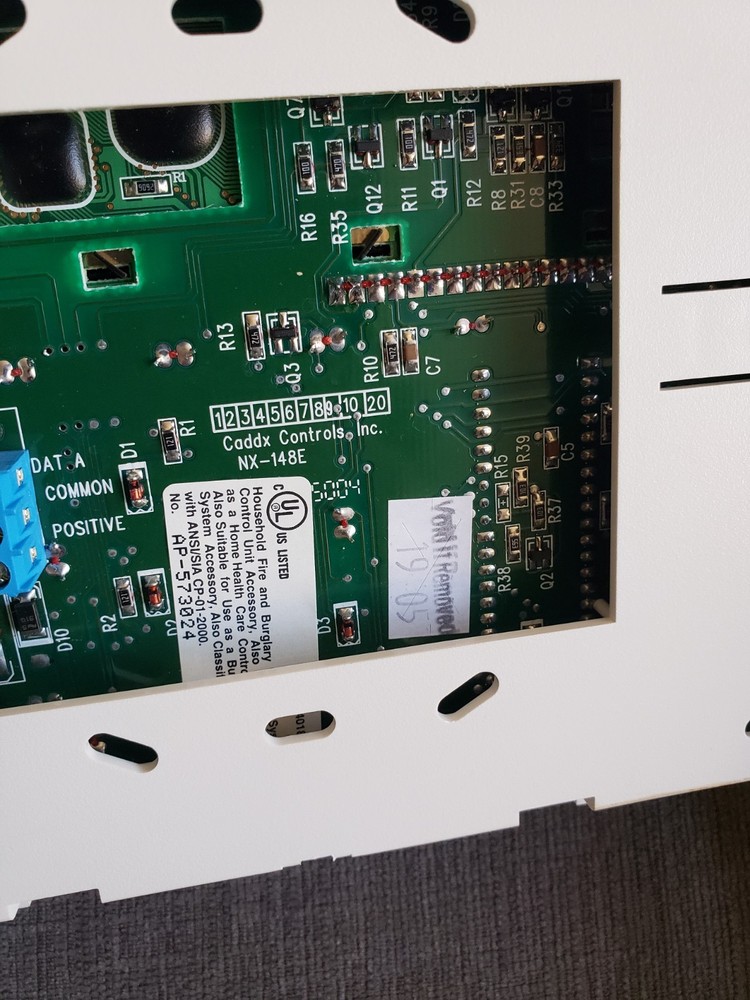 SST Security Systems Technology Alarm Panel NetworX NX-8V2 - EXCELLENT - Read..