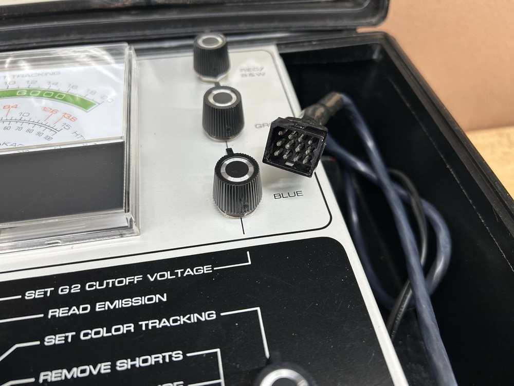 B&K Model 470 CRT TESTER/REJUVENATOR (Untested)