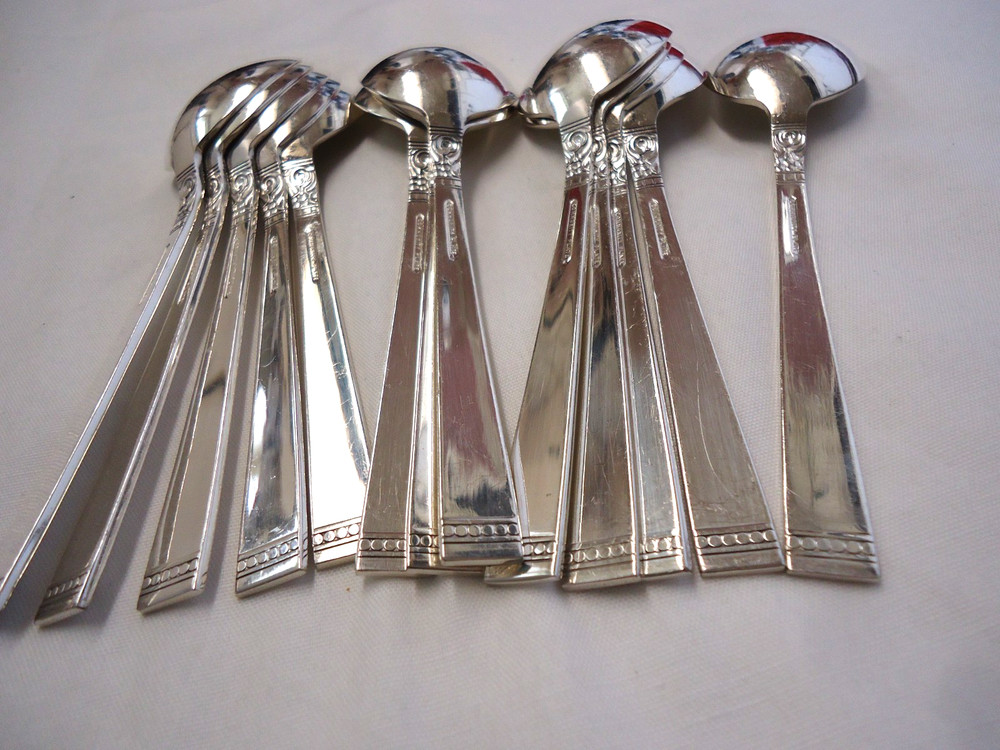COMMUNITY FOREVER SPOONS 13-PIECES