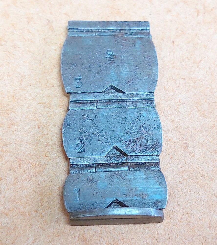 Vintage 3 leaf rifle sight